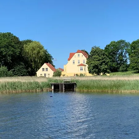 8 * Neuenkirchen (Landhagen)
